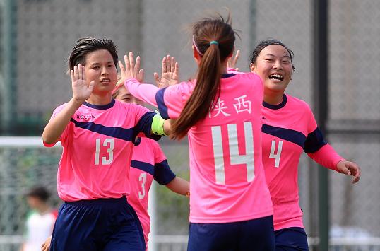 从踢瓶盖到球队队长 走进陕西女队张静的故事 从踢瓶盖到球队队长 走进陕西女队张静的故事